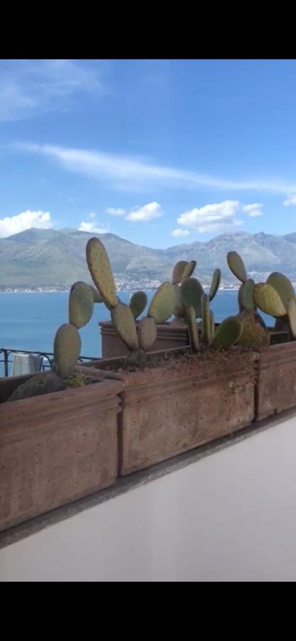 Le Suite Guarinelli B&B Gaeta Kültér fotó