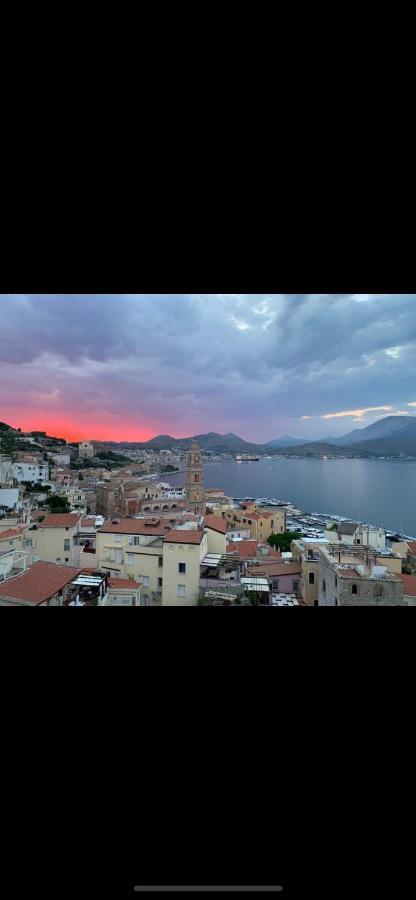 Le Suite Guarinelli B&B Gaeta Kültér fotó